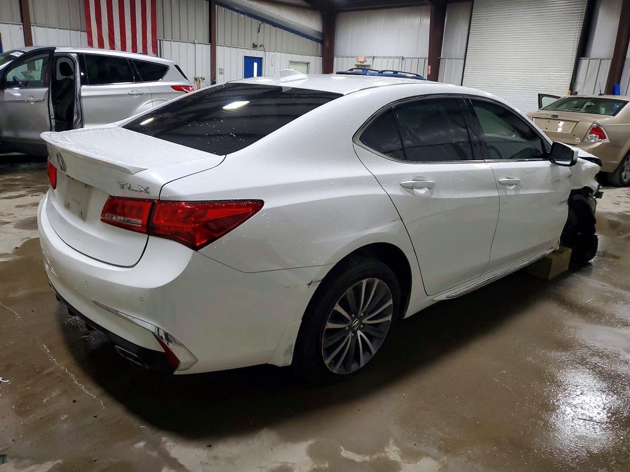 2018 Acura Tlx Advance - Фото 3