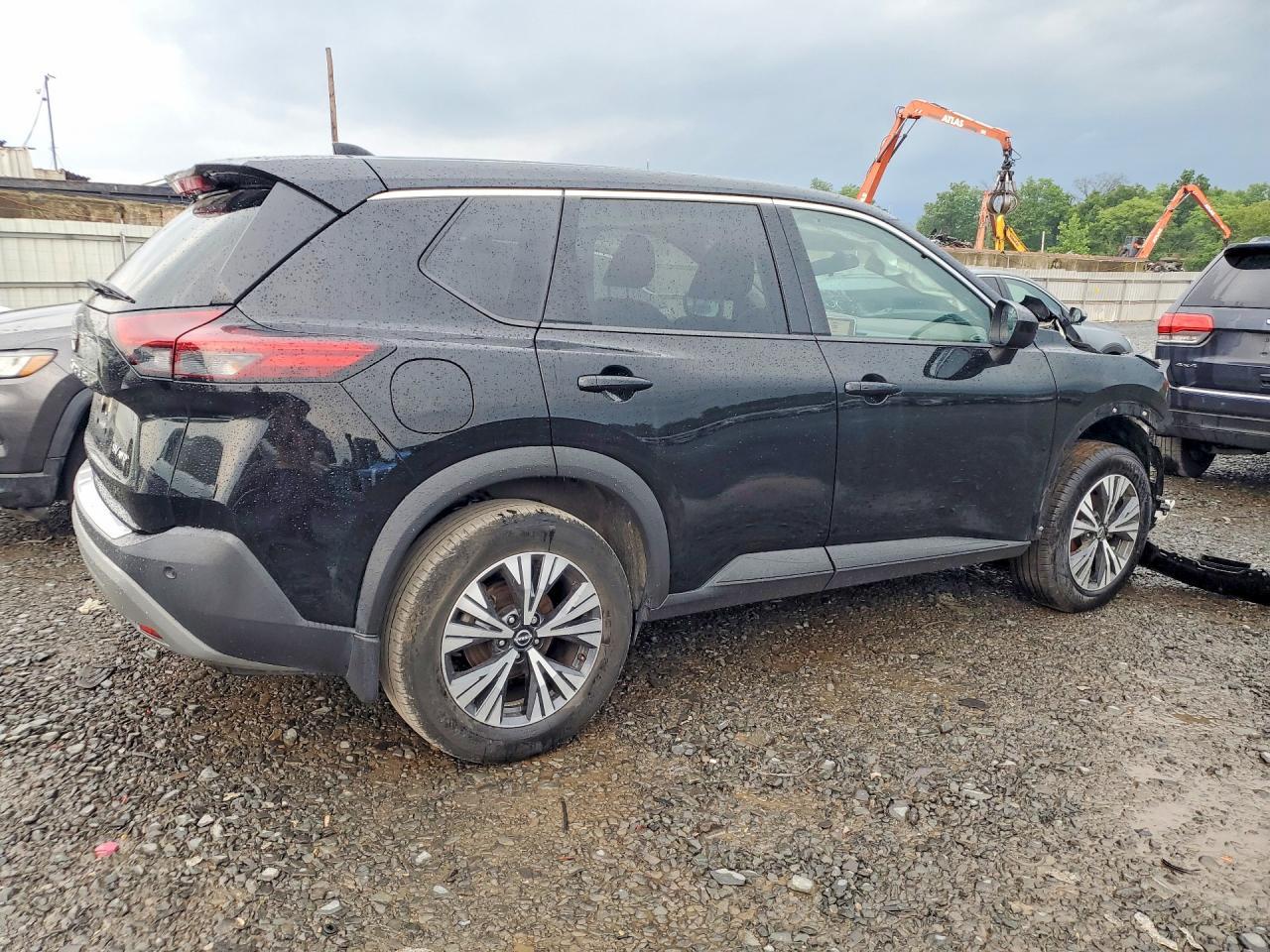 2023 Nissan Rogue Sv - Фото 3