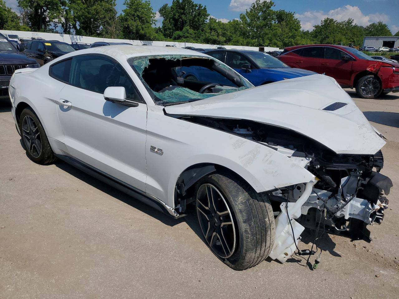 2019 Ford Mustang Gt - Image 4