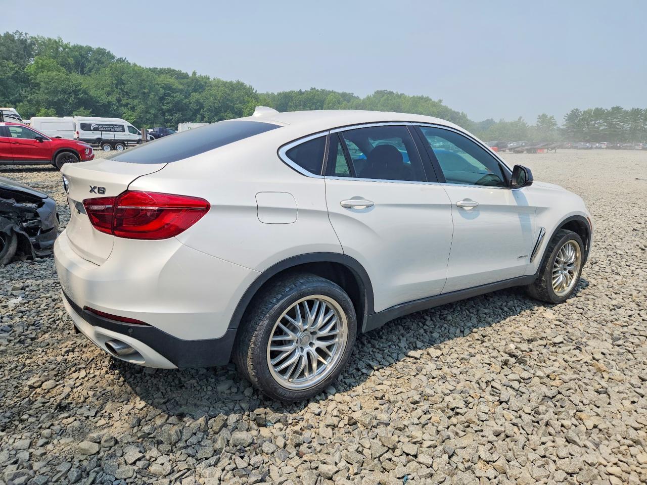 2015 BMW X6 xDrive35I - Image 3