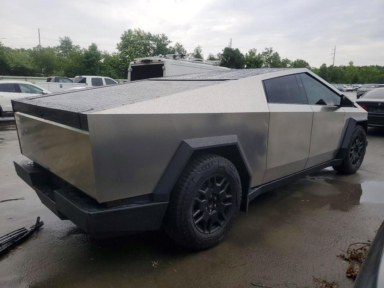 2024 Tesla Cybertruck Cyberbeast - Image 3