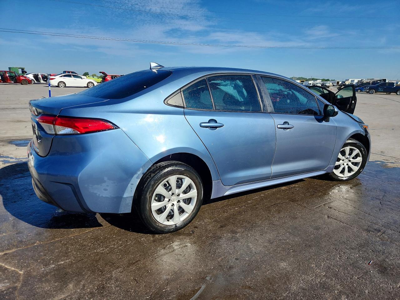 2024 Toyota Corolla Le - Фото 3