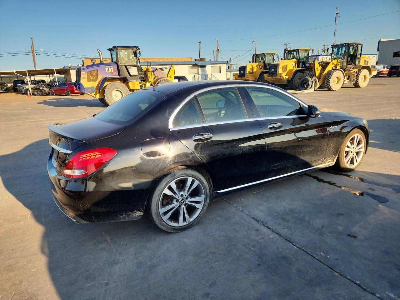 2018 Mercedes-Benz C 300 - Фото 3