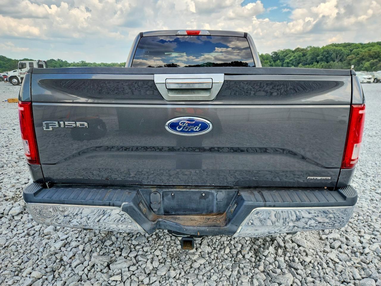 2015 Ford F150 Supercrew - Фото 6