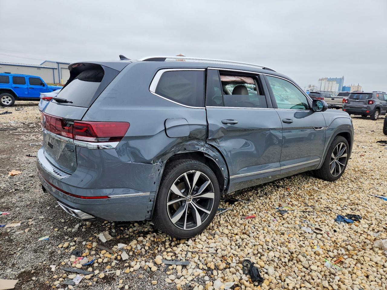 2026 Volkswagen Atlas Sel Premium R-Line - Фото 3