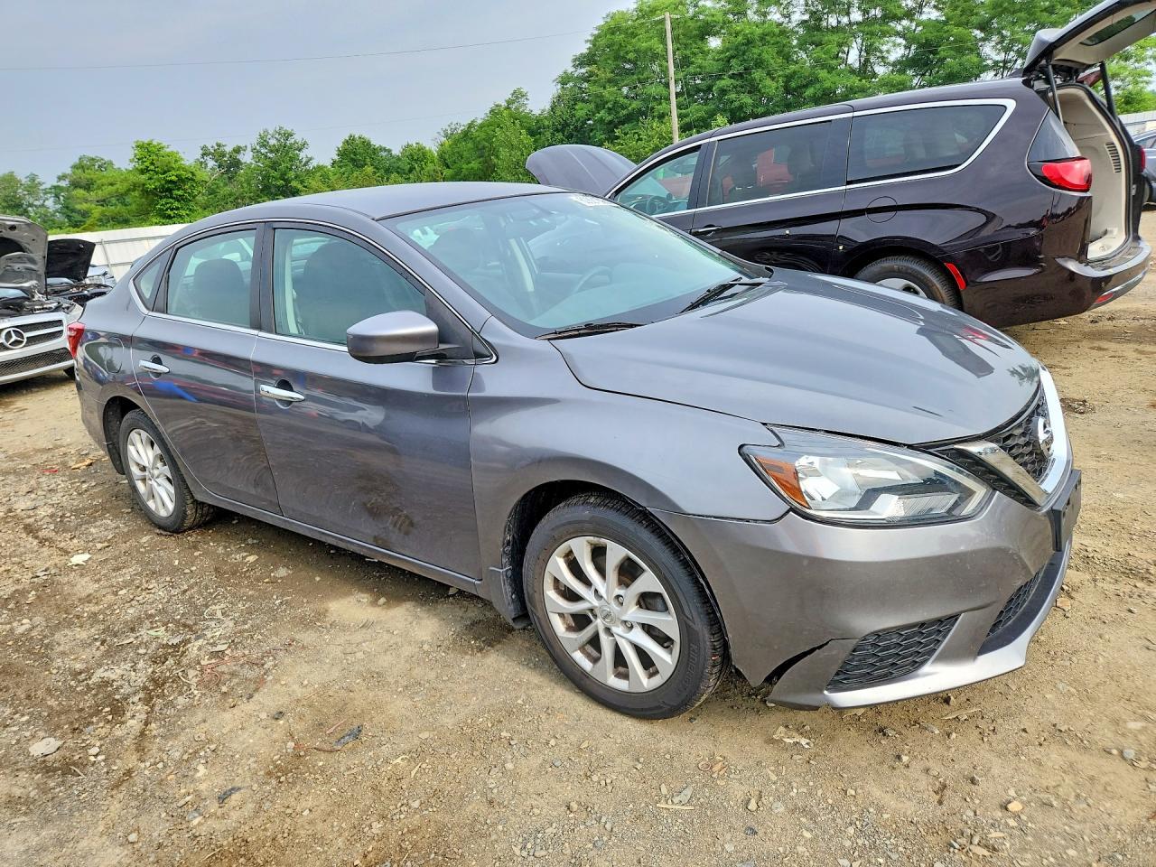 2018 Nissan Sentra S/Sv/Sr/Sl - Image 4
