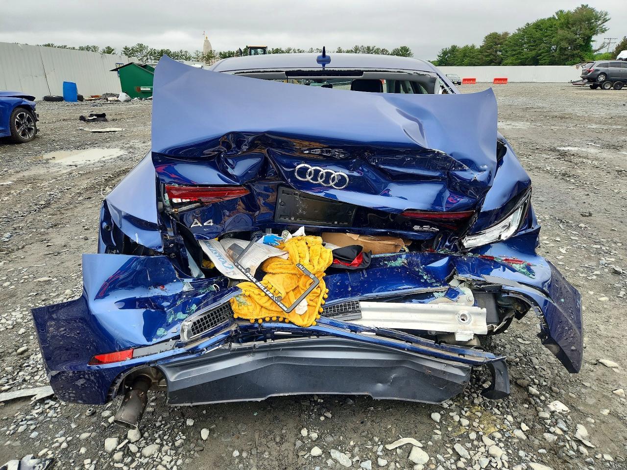 2018 Audi A4 Premium - Фото 6