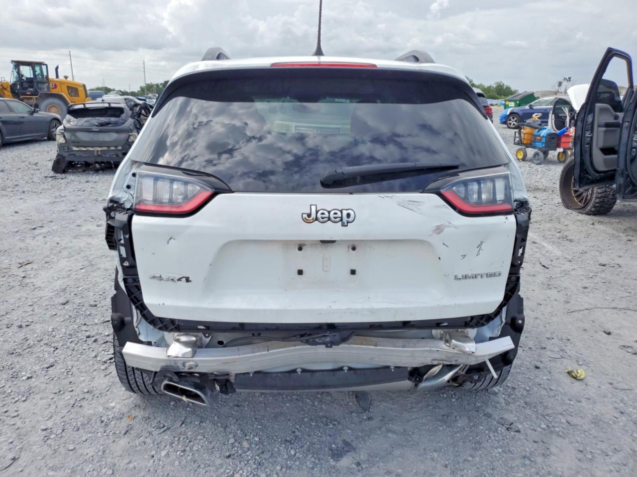 2022 Jeep Cherokee Limited - Image 6