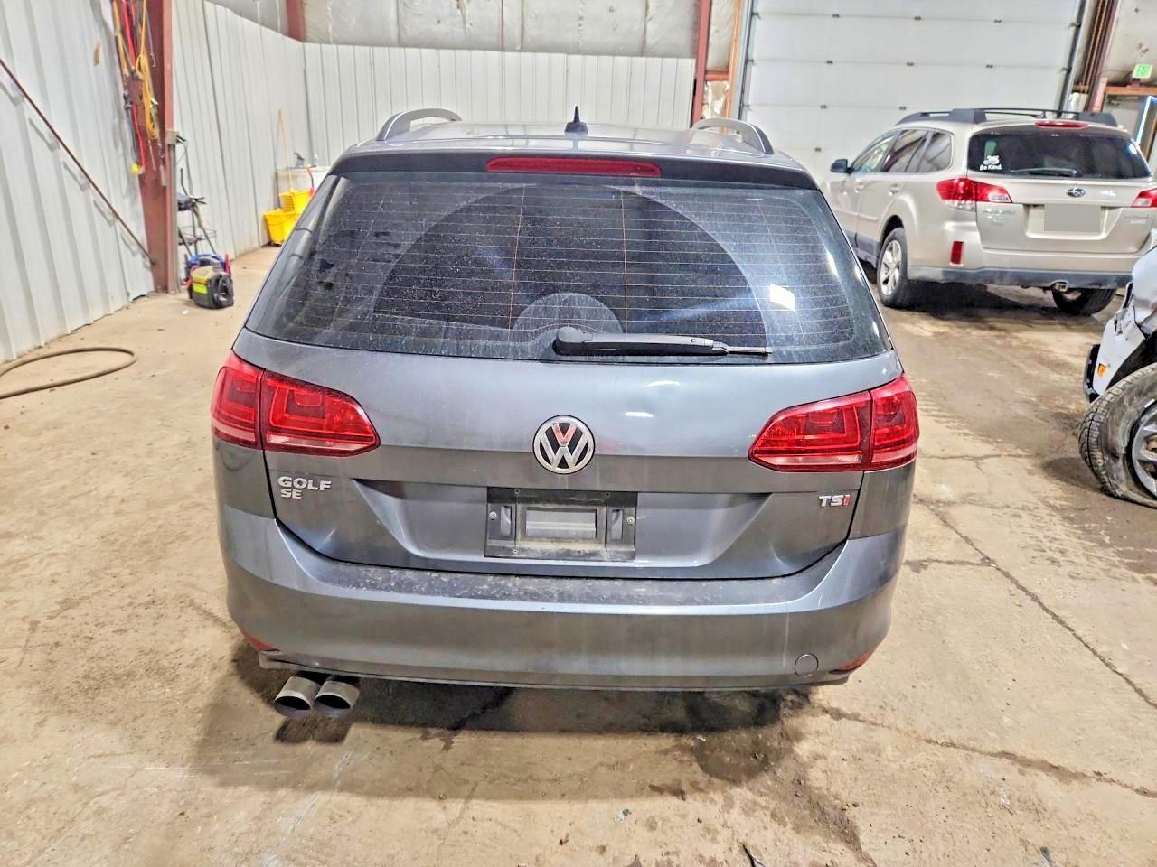 2017 Volkswagen Golf Sportwagen S - Фото 6