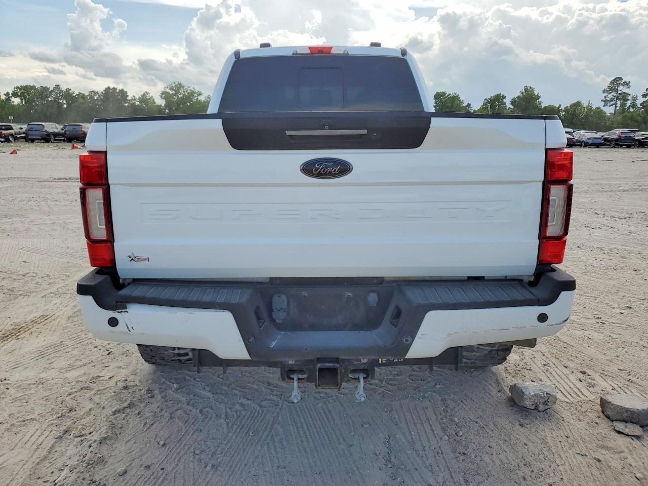 2021 Ford F250 Super Duty - Фото 6