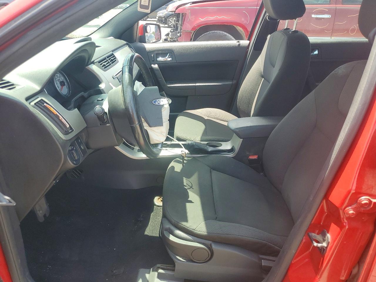 2008 Ford Focus Se - Фото 7