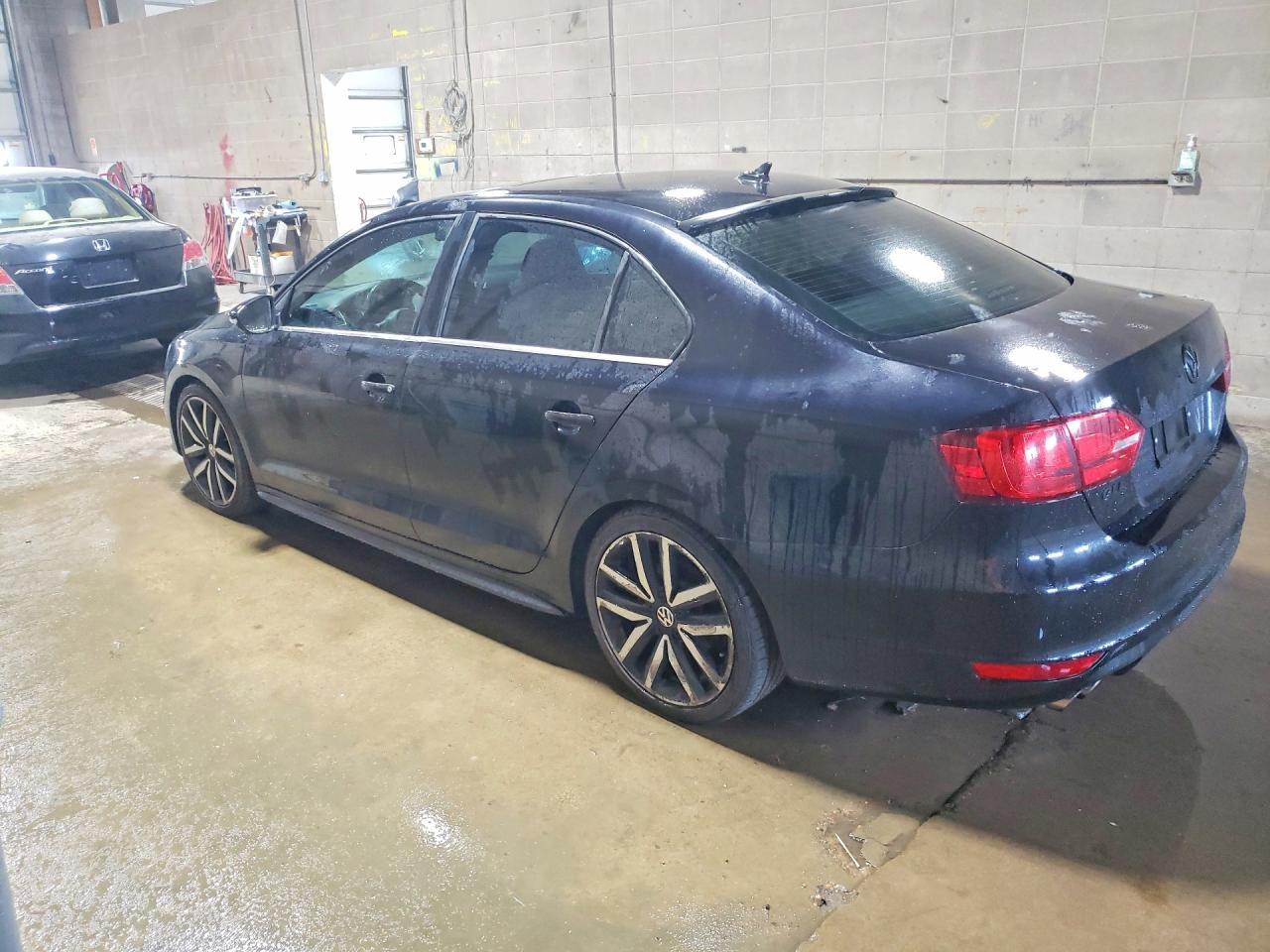2012 Volkswagen Jetta Gli - Фото 2