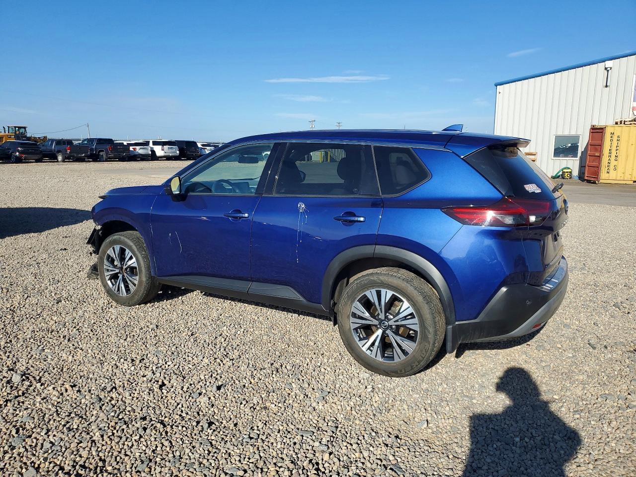 2021 Nissan Rogue Sv - Фото 2