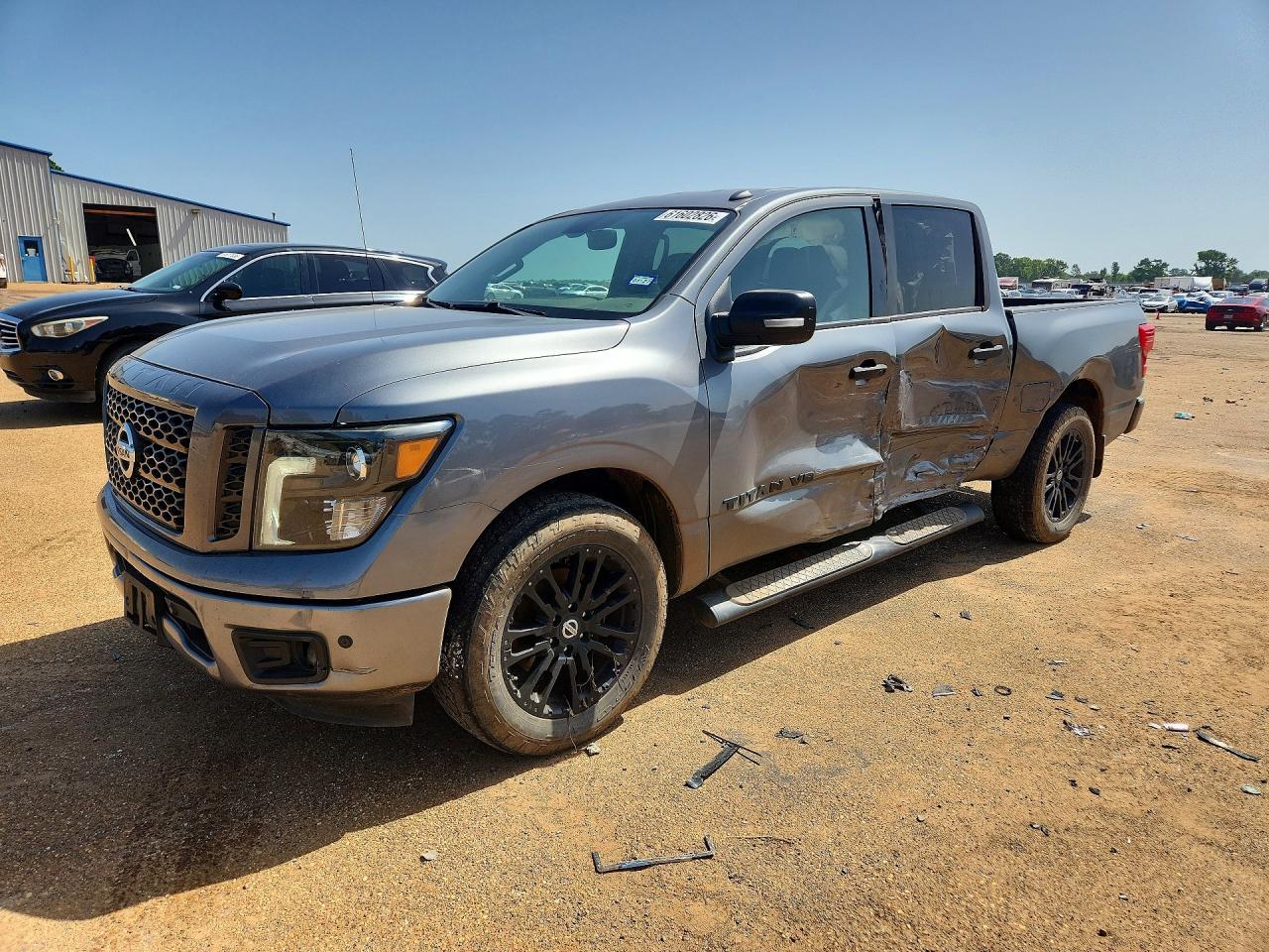 2018 Nissan Titan Sv