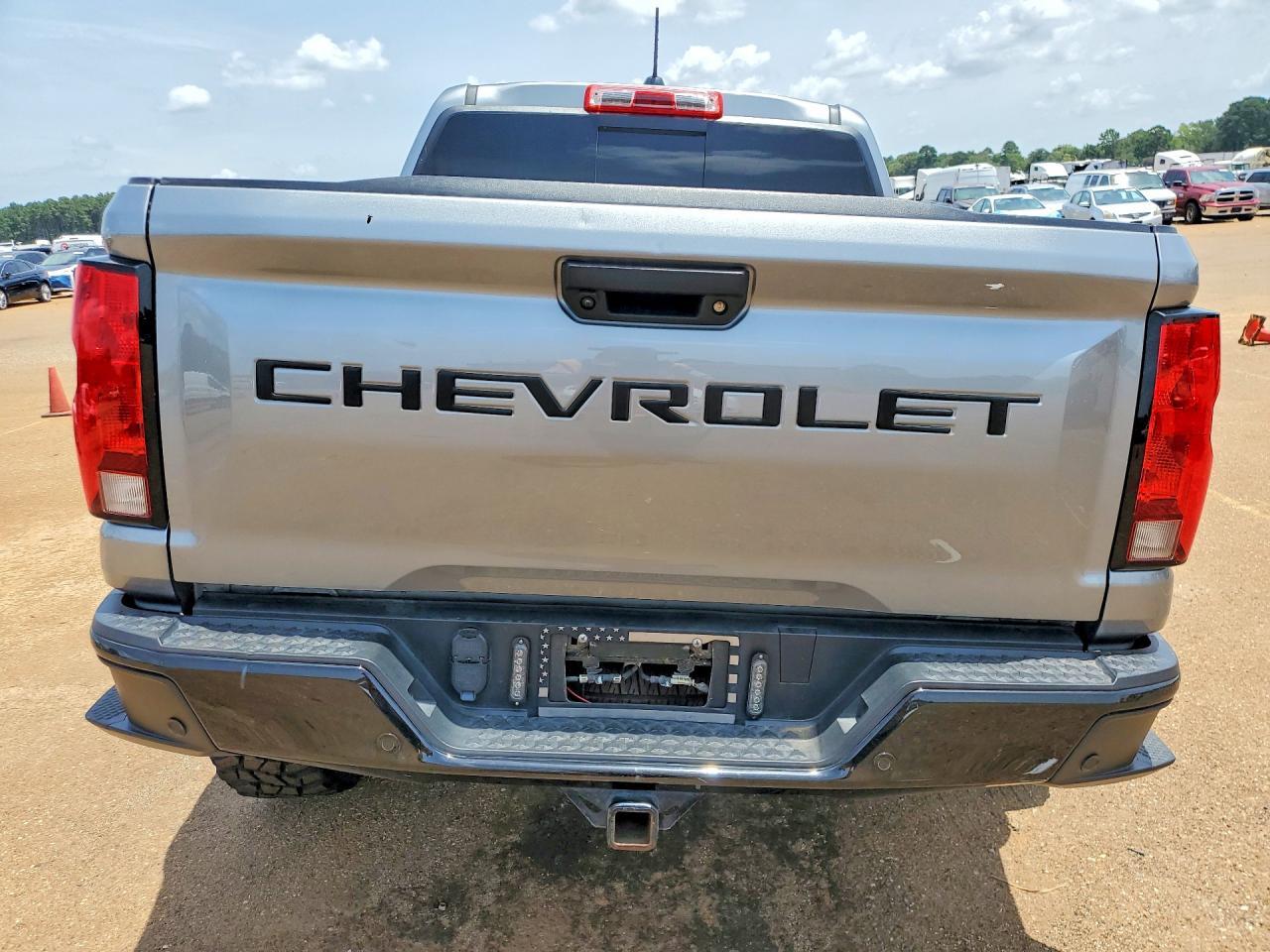 2024 Chevrolet Colorado Trail Boss - Image 6