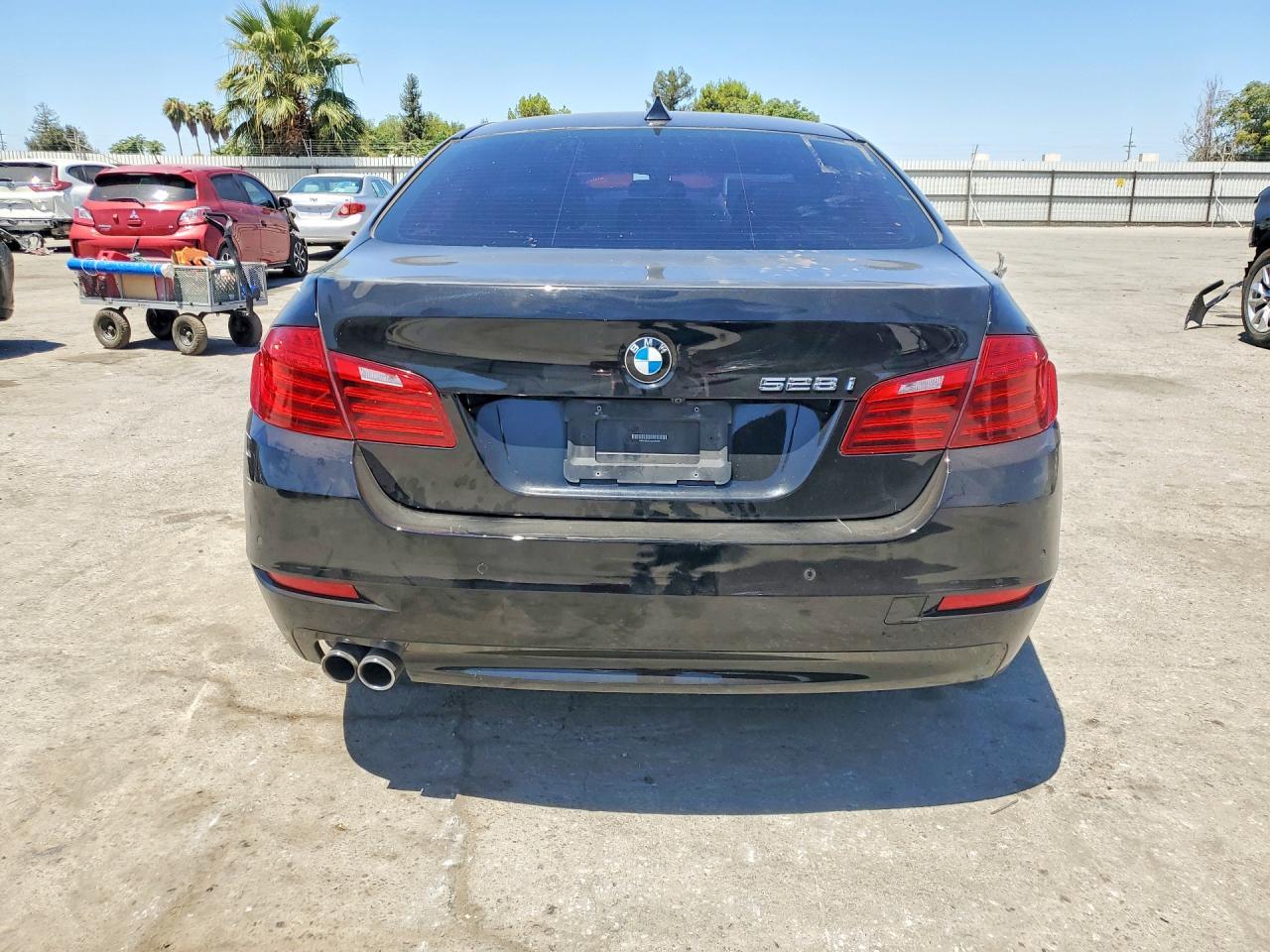 2014 BMW 528 I - Image 6