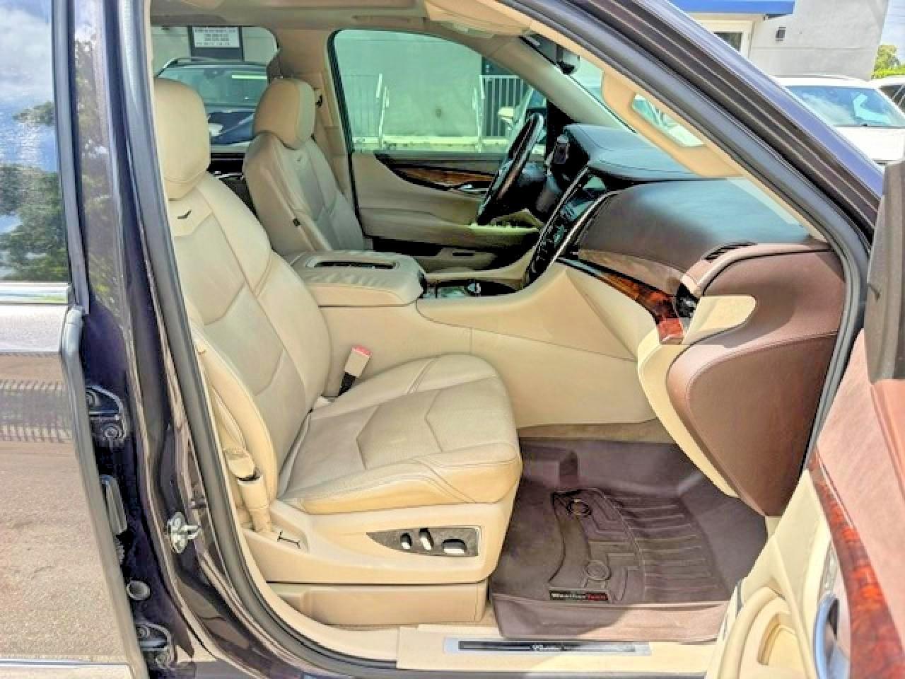 2015 Cadillac Escalade Esv Luxury - Image 7