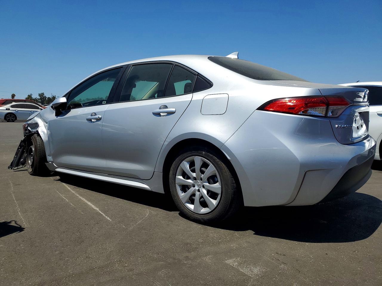 2026 Toyota Corolla Le - Фото 2