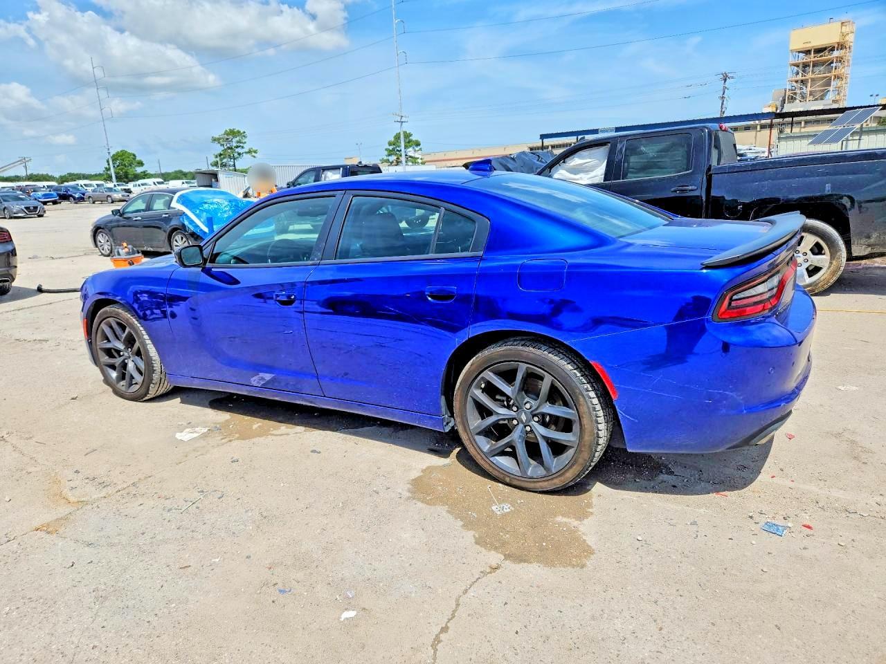 2022 Dodge Charger Sxt - Фото 2