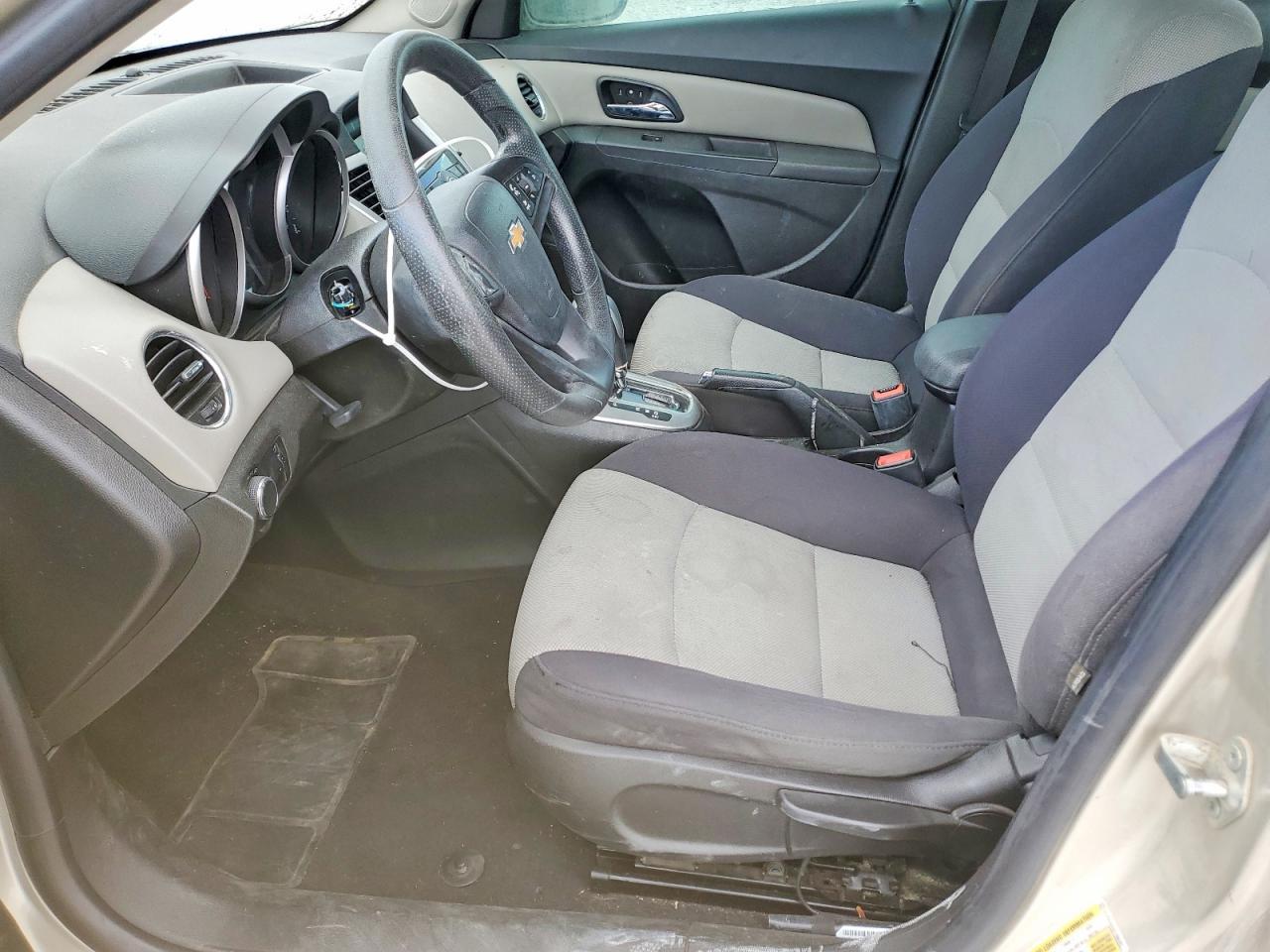 2014 Chevrolet Cruze Ls - Фото 7