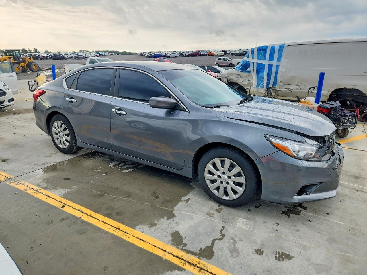 2016 Nissan Altima 2.5 S - Фото 4