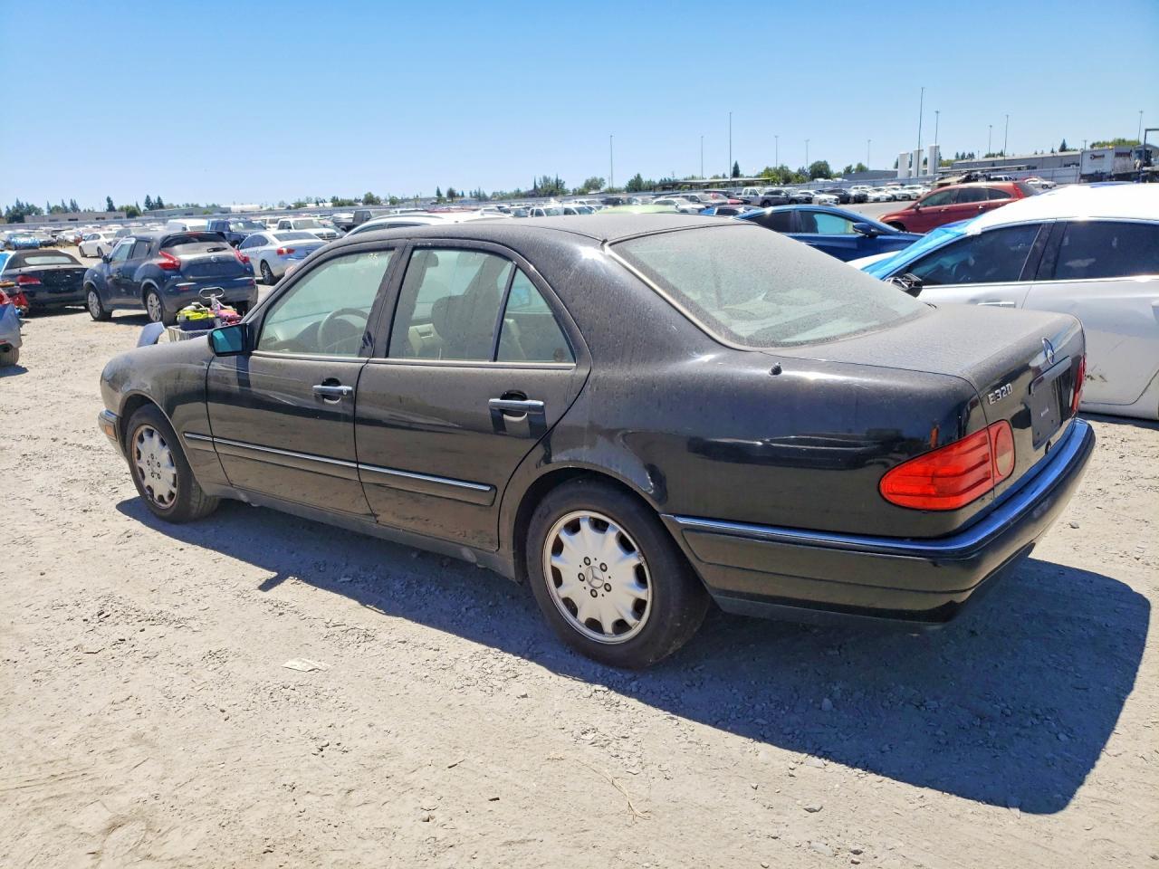 1996 Mercedes-Benz E 320 - Фото 2