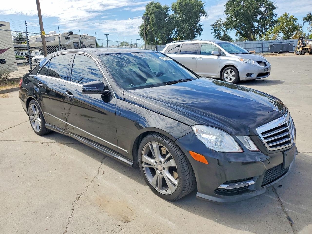 2013 Mercedes-Benz E 350 - Фото 4