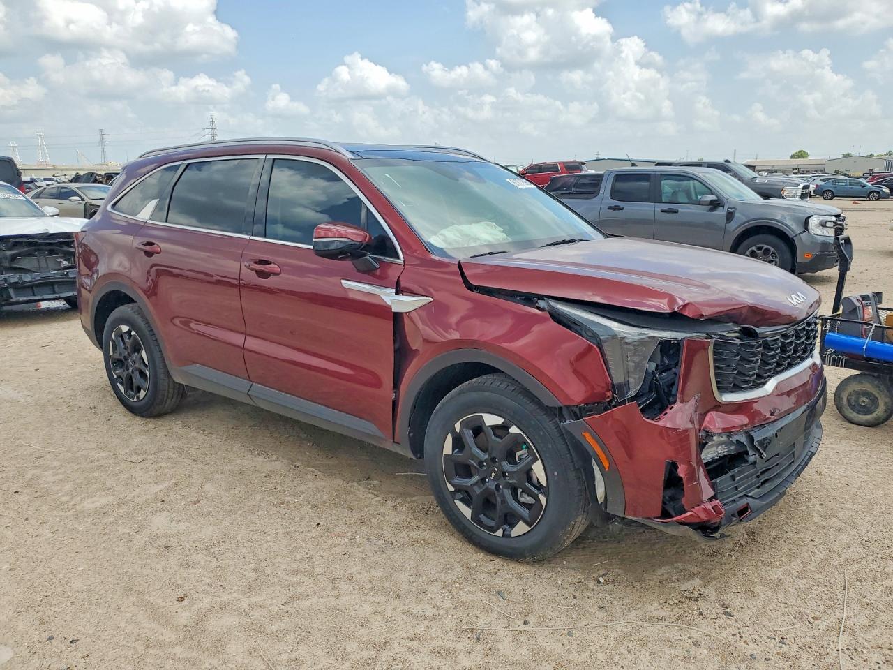 2025 Kia Sorento S - Фото 4