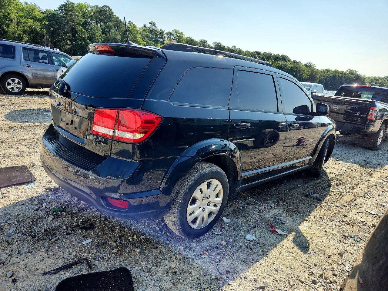 2019 Dodge Journey Se - Фото 3