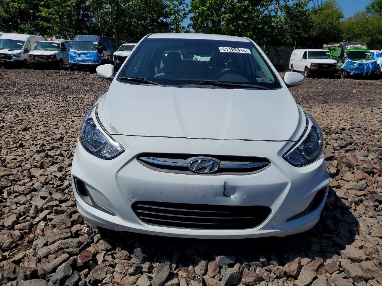 2017 Hyundai Accent Se - Image 5