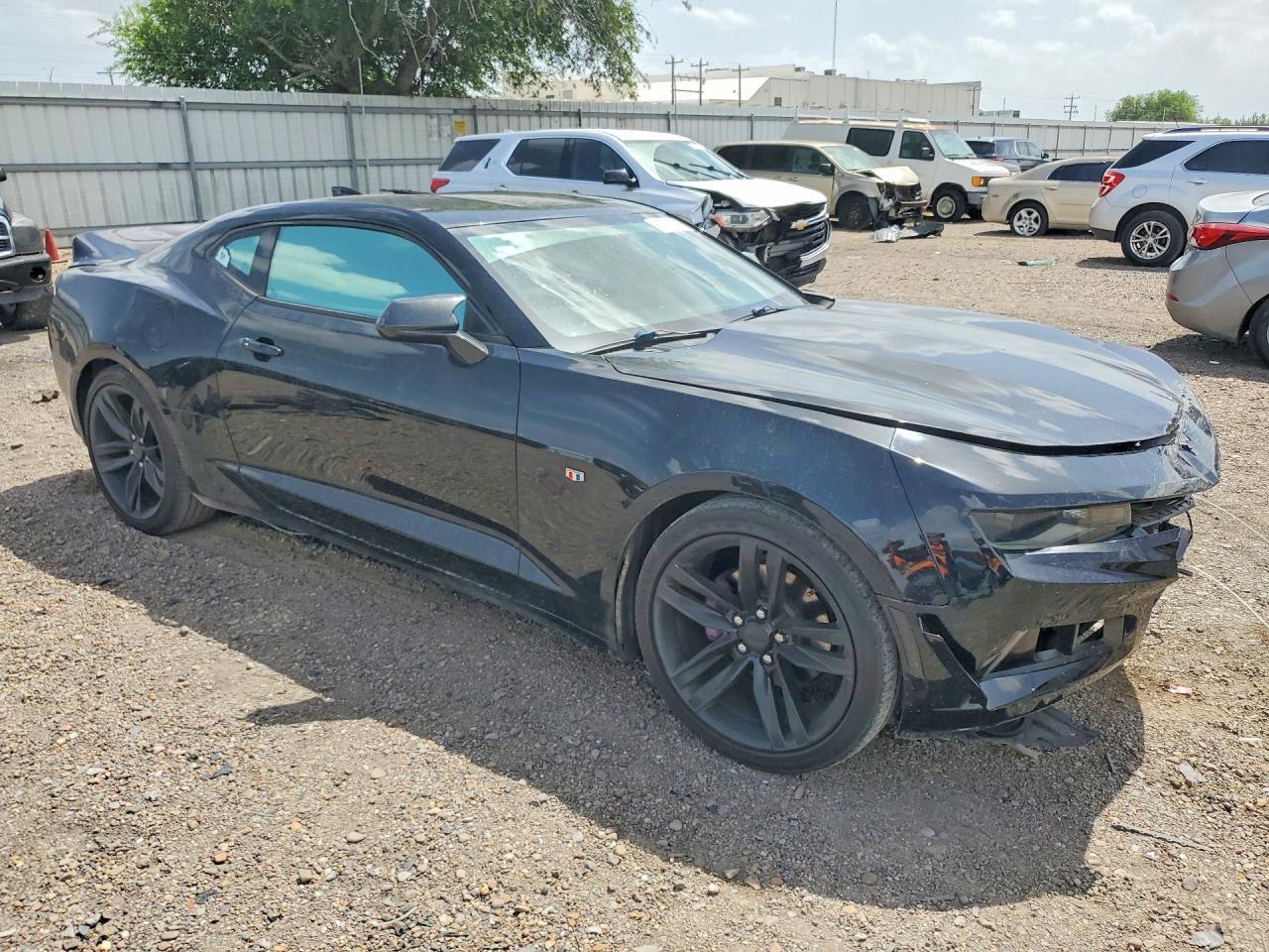 2017 Chevrolet Camaro Lt - Фото 4