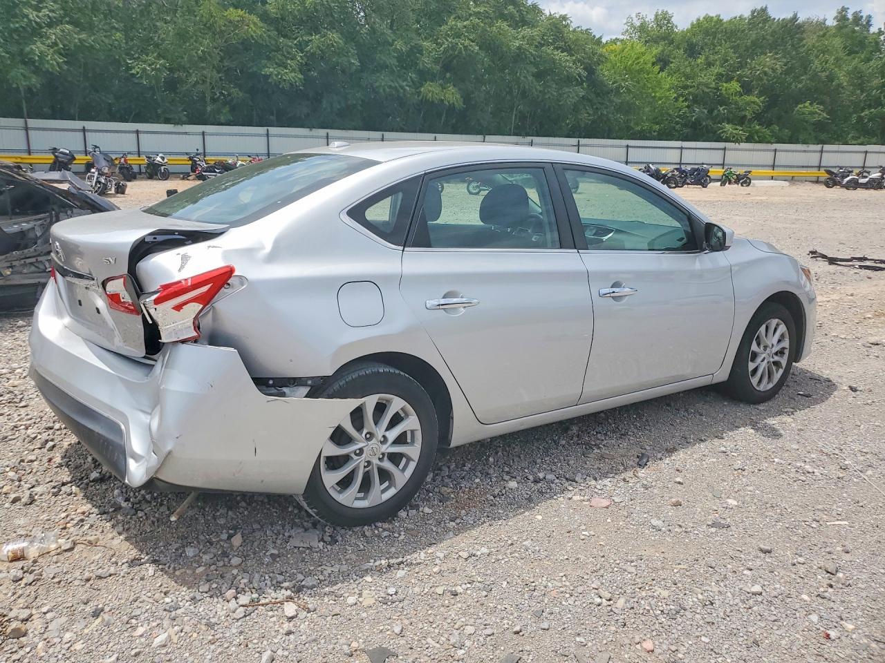 2019 Nissan Sentra Sv - Фото 3