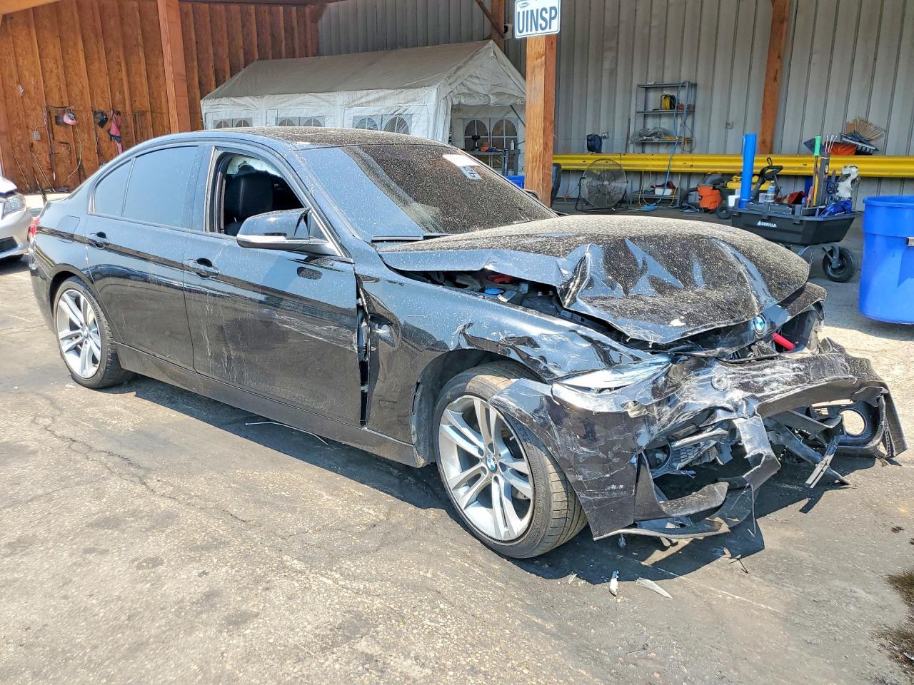 2018 BMW 330 Xi - Фото 4