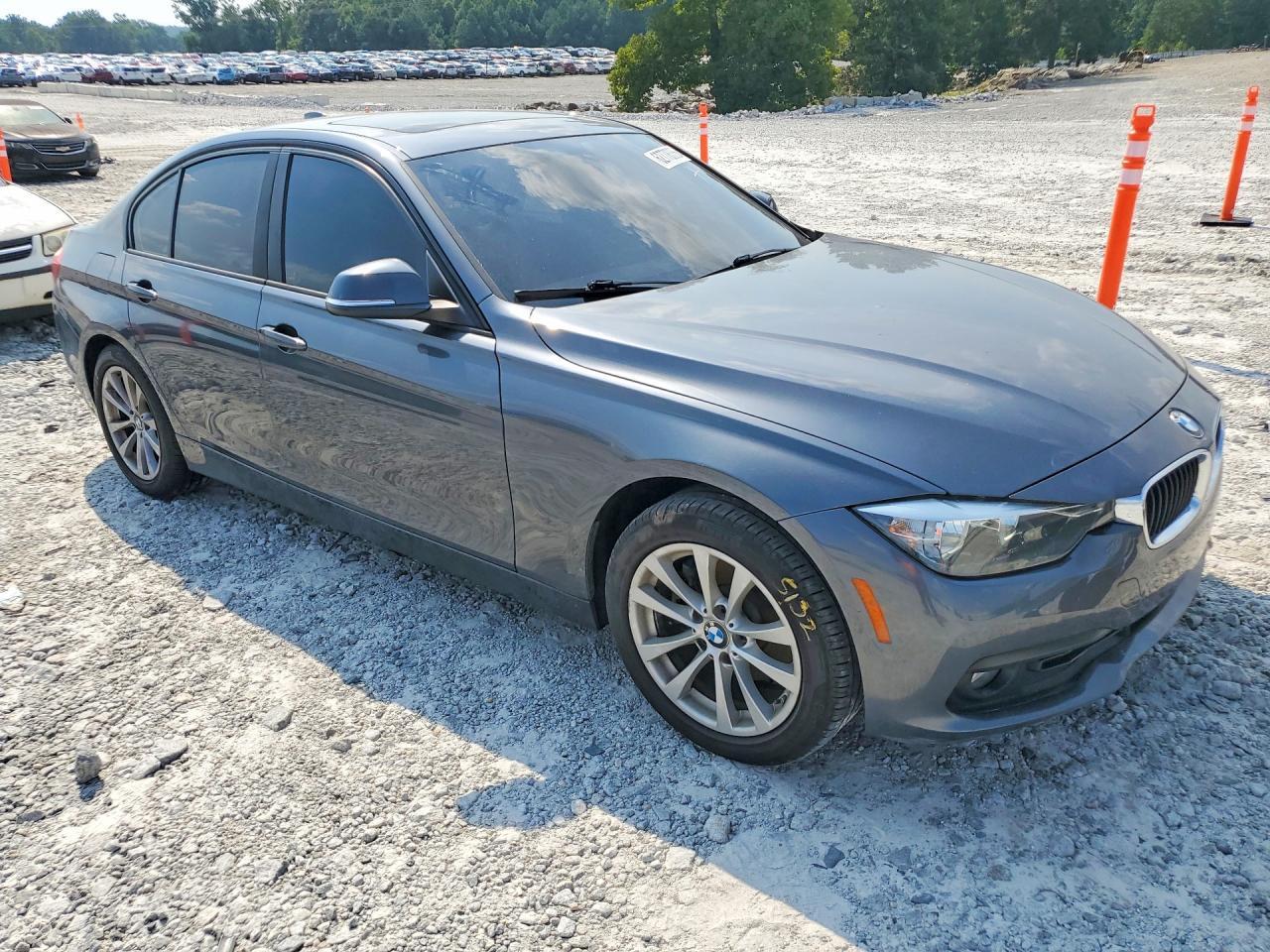 2017 BMW 320 I - Фото 4