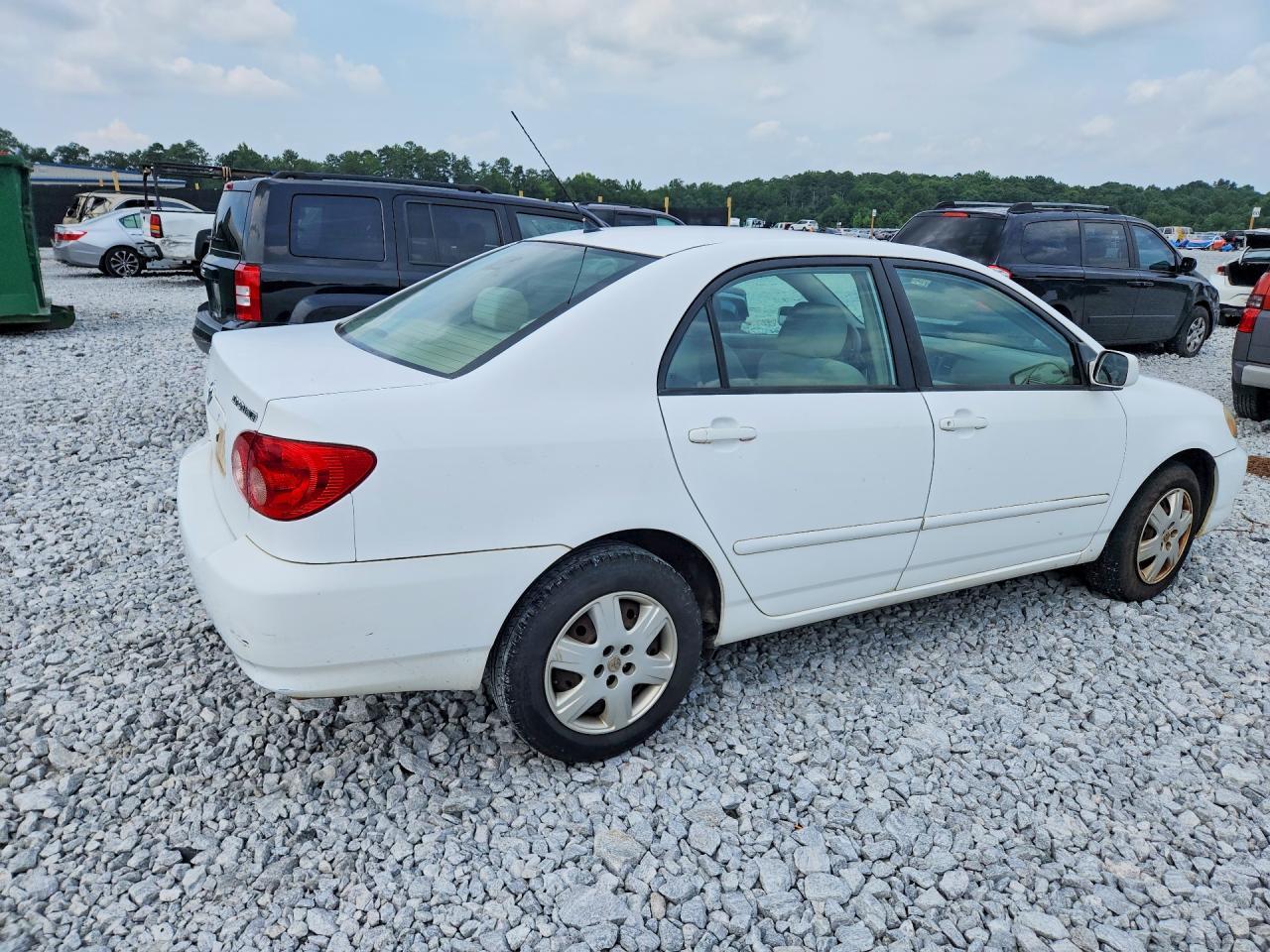 2005 Toyota Corolla Le - Image 3
