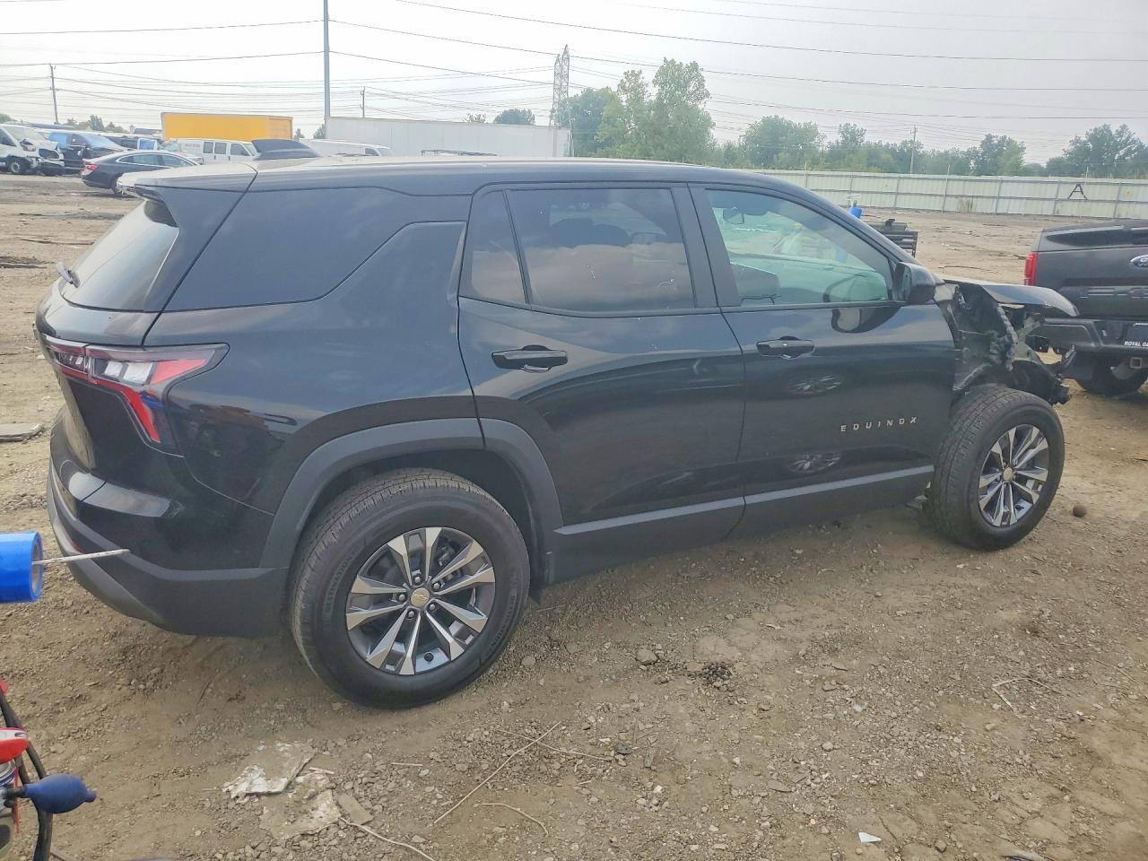 2026 Chevrolet Equinox Lt - Image 3