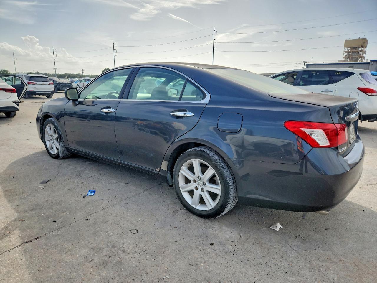 2007 Lexus Es 350 - Image 2