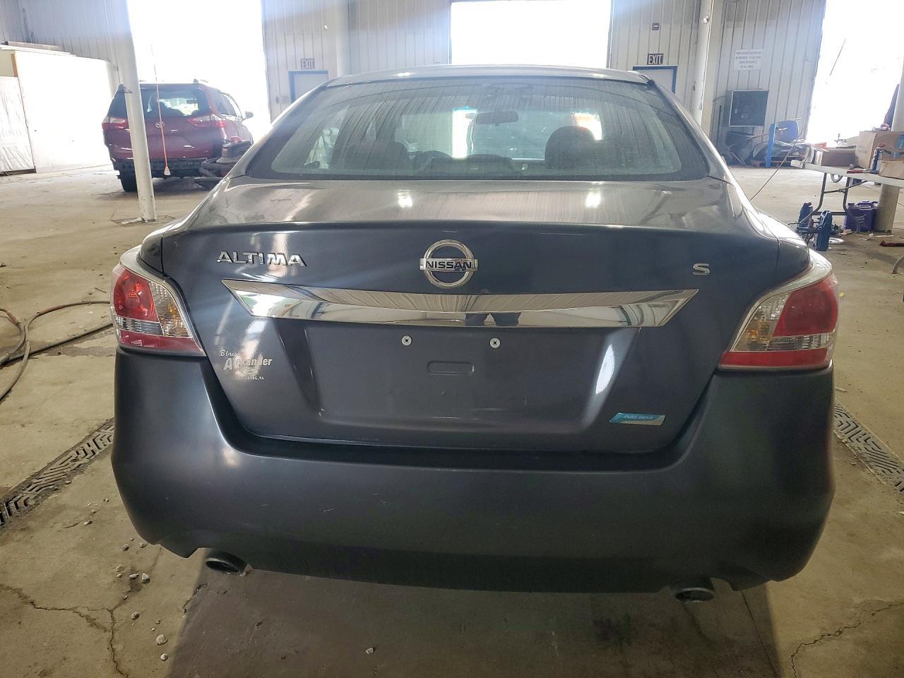 2013 Nissan Altima 2.5 - Image 6