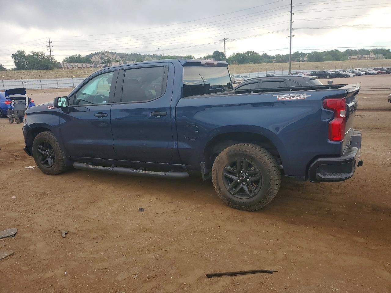 2023 Chevrolet Silverado K1500 Lt Trail Boss - Фото 2