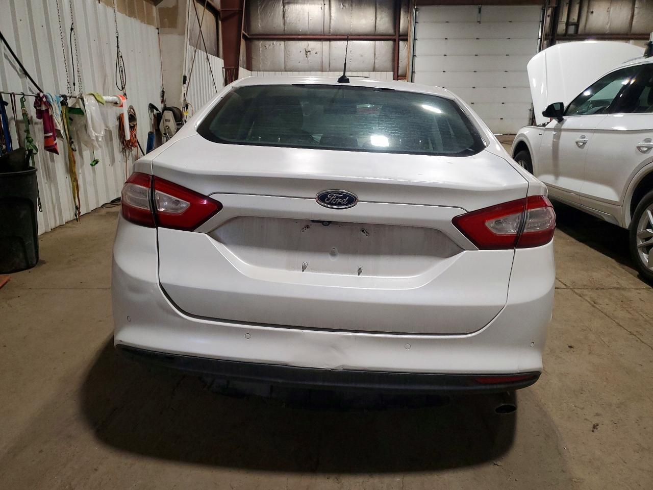 2015 Ford Fusion Se - Фото 6