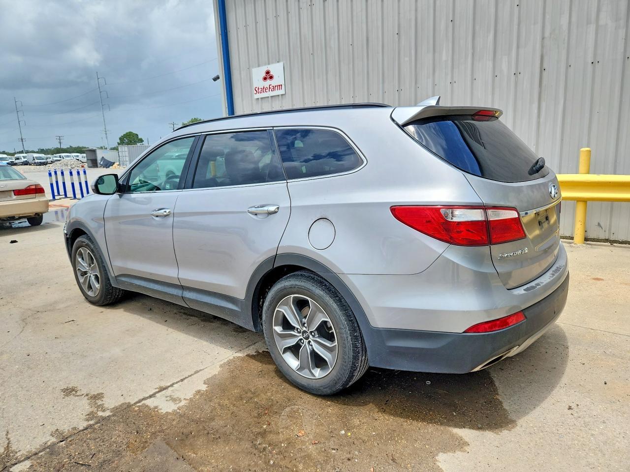2016 Hyundai Santa Fe Se - Фото 2