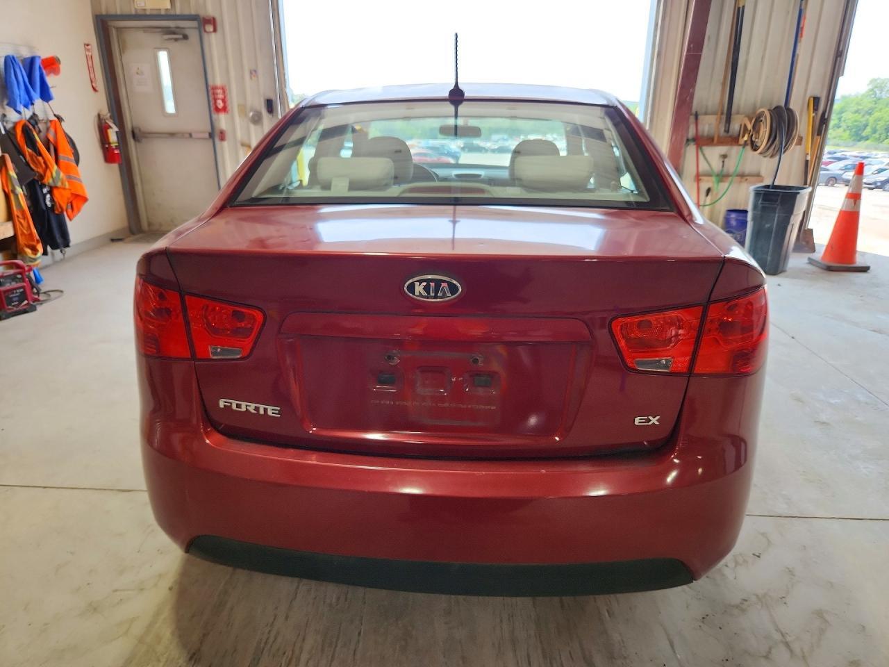 2012 Kia Forte Ex - Image 6