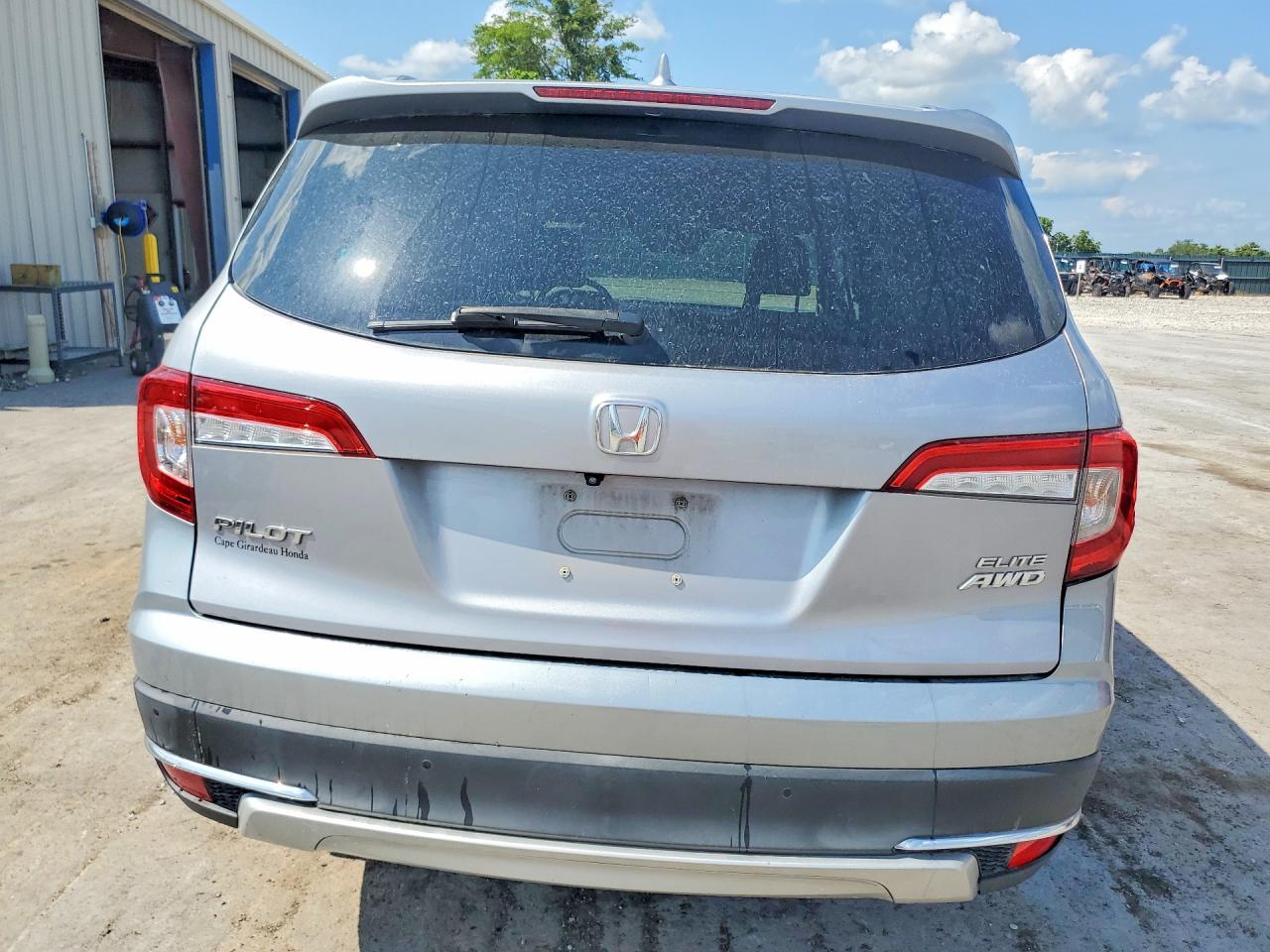 2020 Honda Pilot Elite - Фото 6