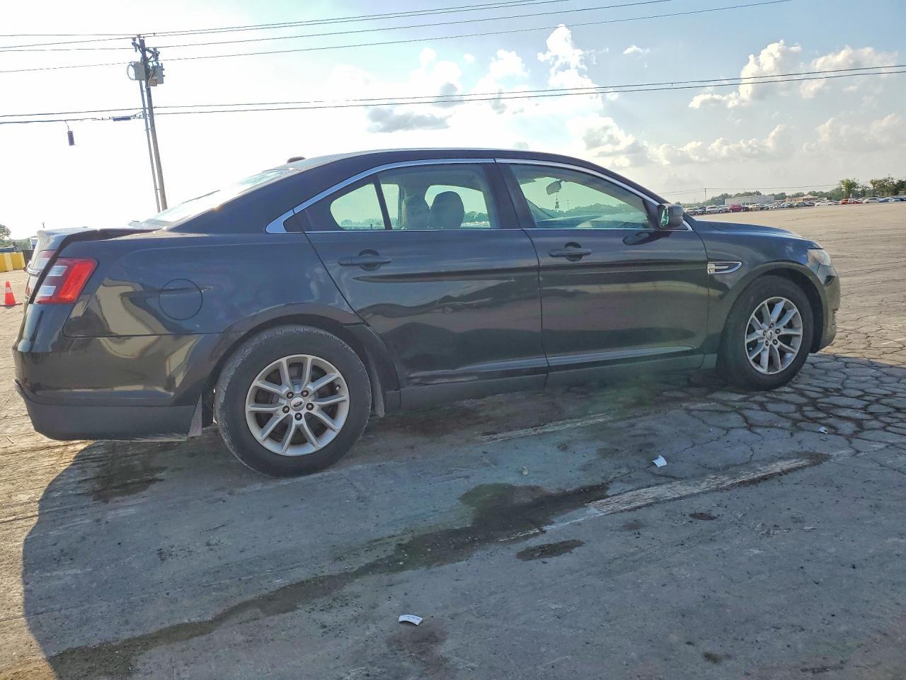 2014 Ford Taurus Se - Фото 3