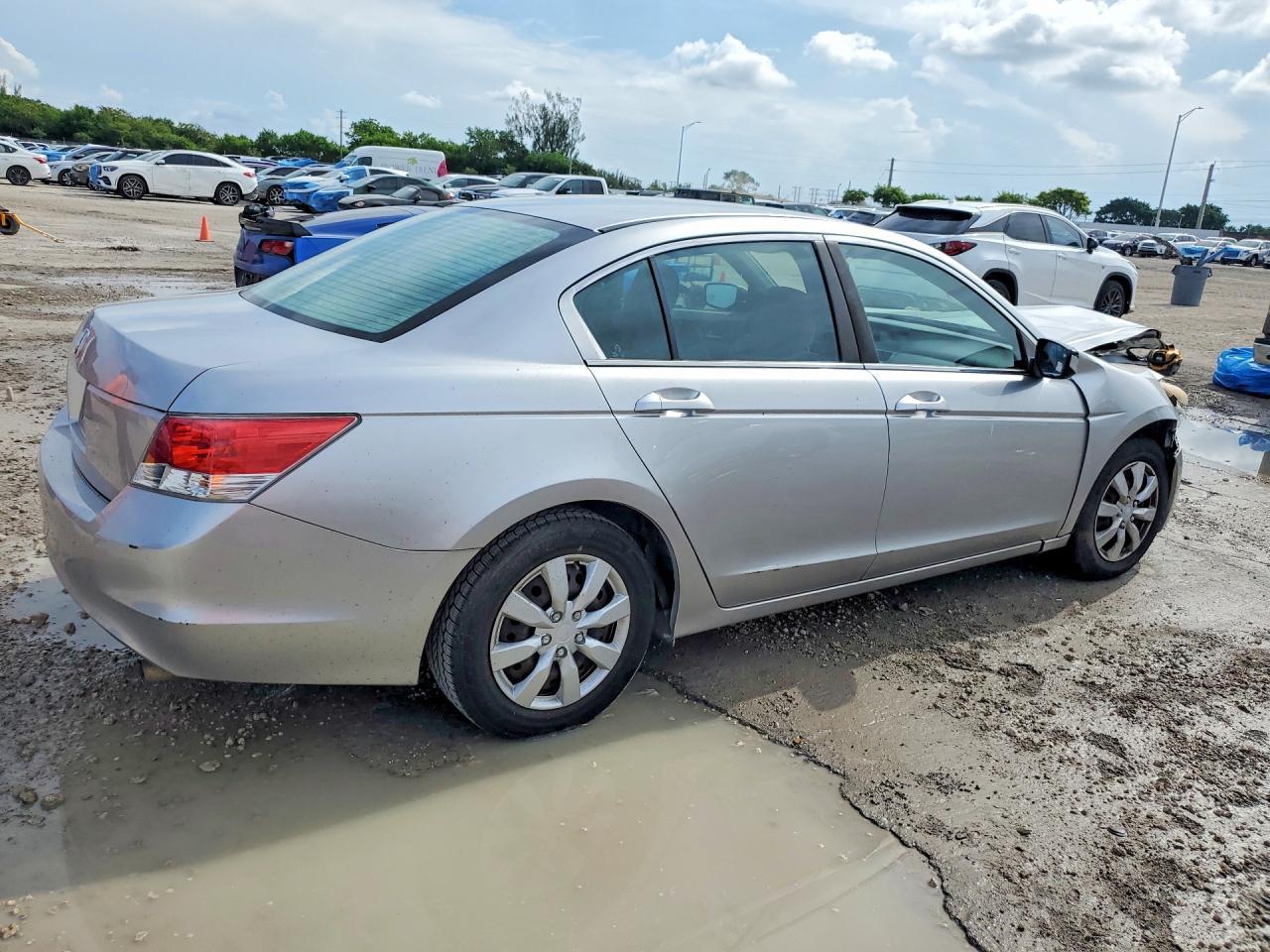 2010 Honda Accord Lx - Фото 3