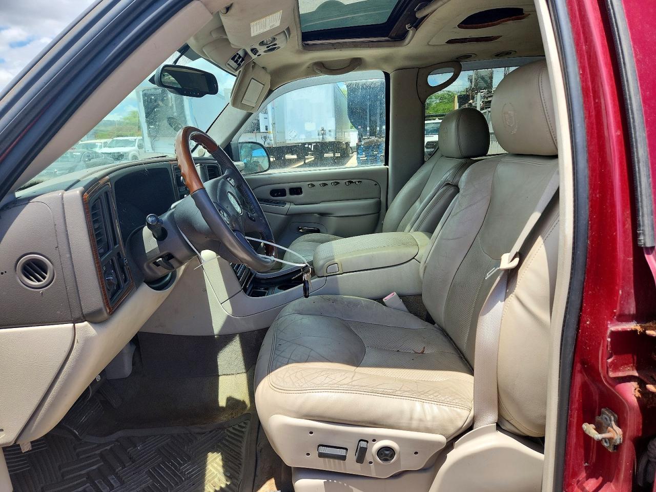 2004 Cadillac Escalade Esv - Image 7