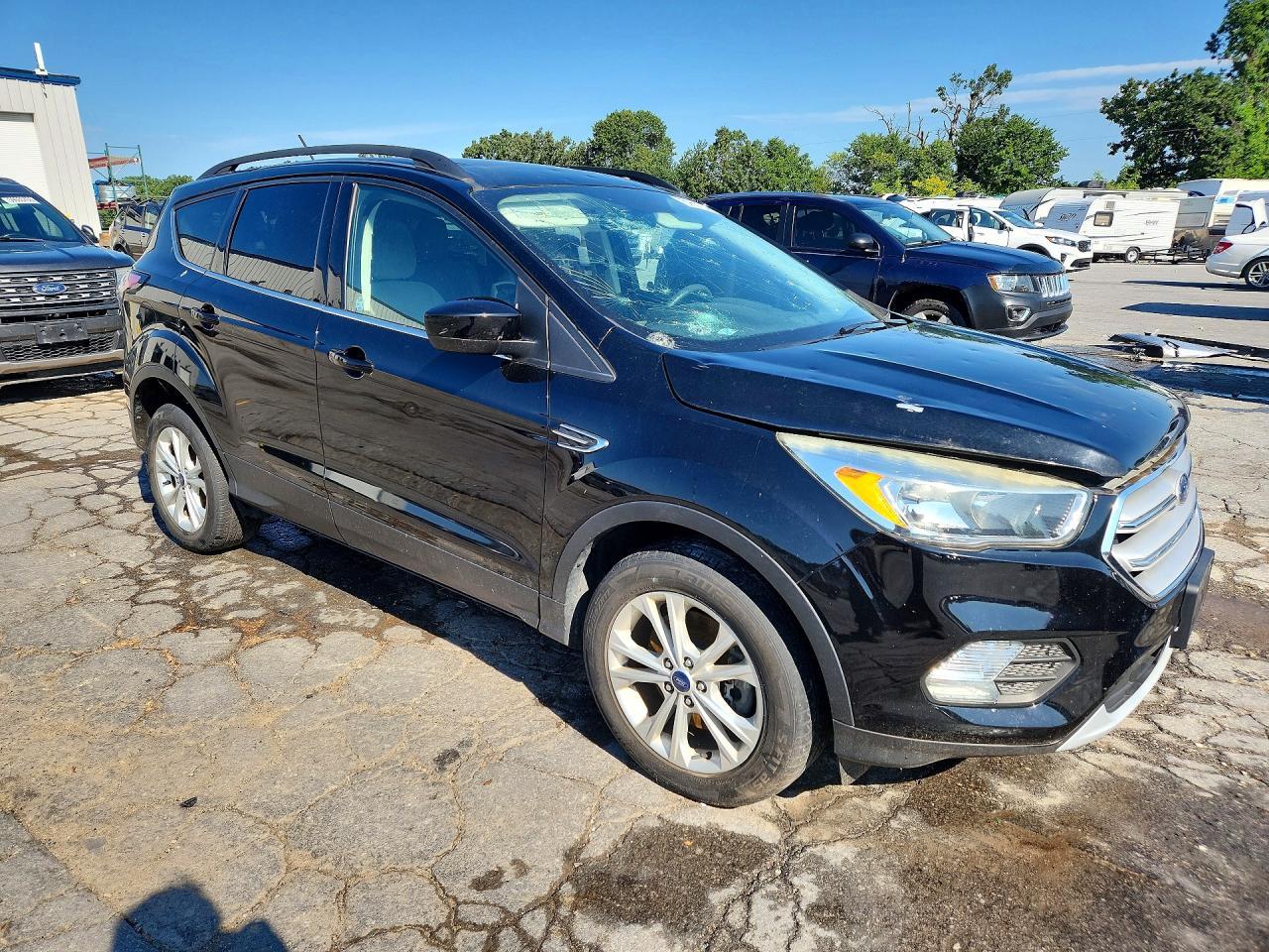 2018 Ford Escape Se - Фото 4