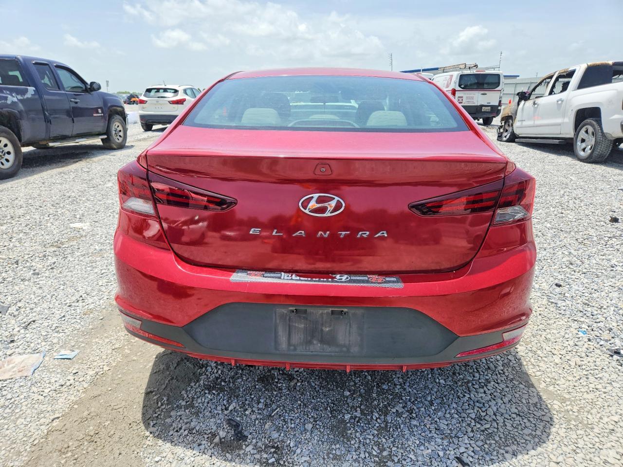 2019 Hyundai Elantra Se - Фото 6