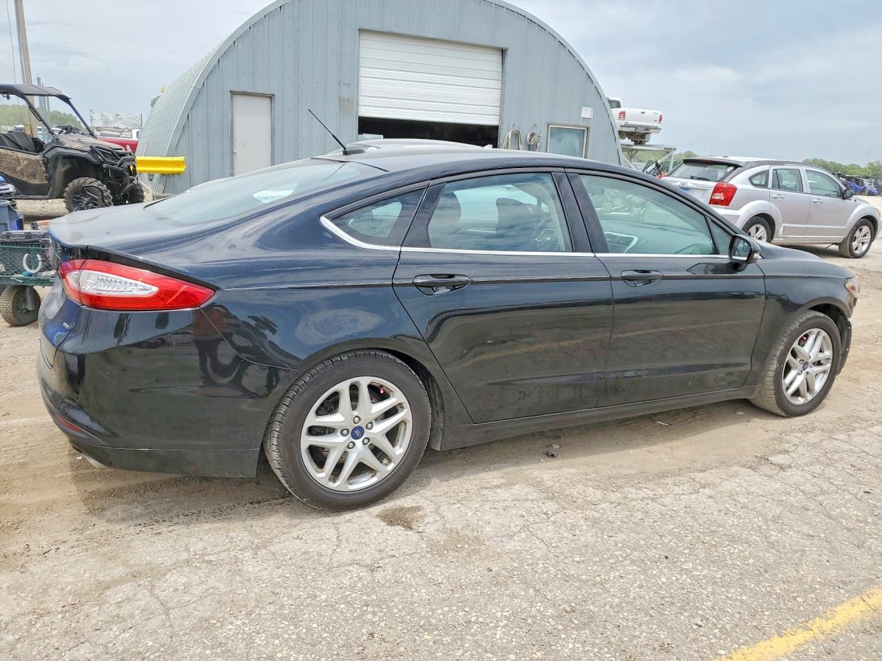 2016 Ford Fusion Se - Фото 3