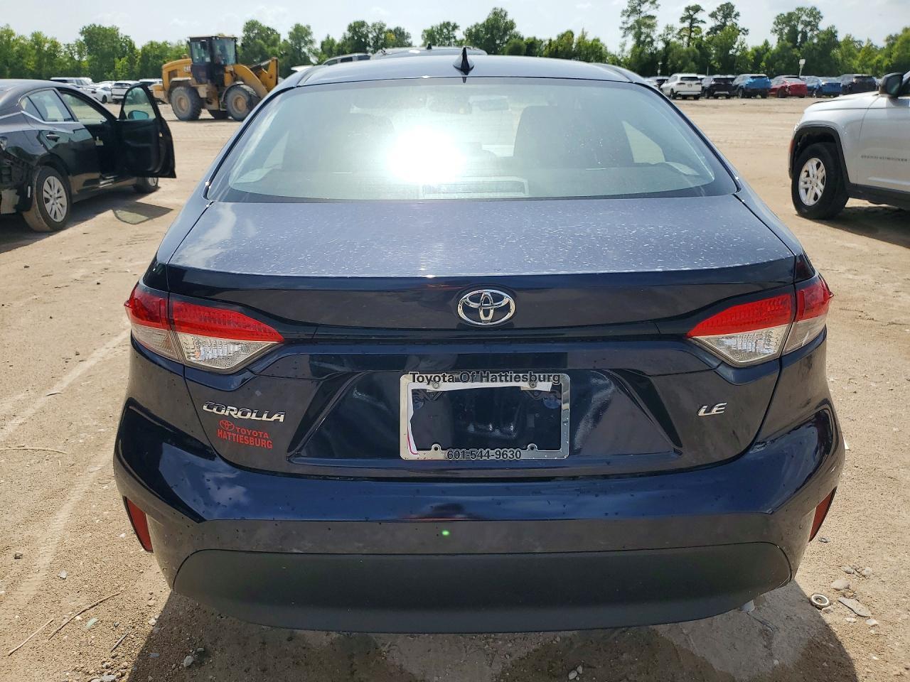 2024 Toyota Corolla Le - Фото 6